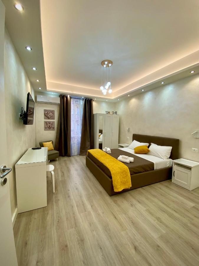 Apartment Close To The Coloseum, 2 Minutes Walk From Metro A Roma Exterior foto