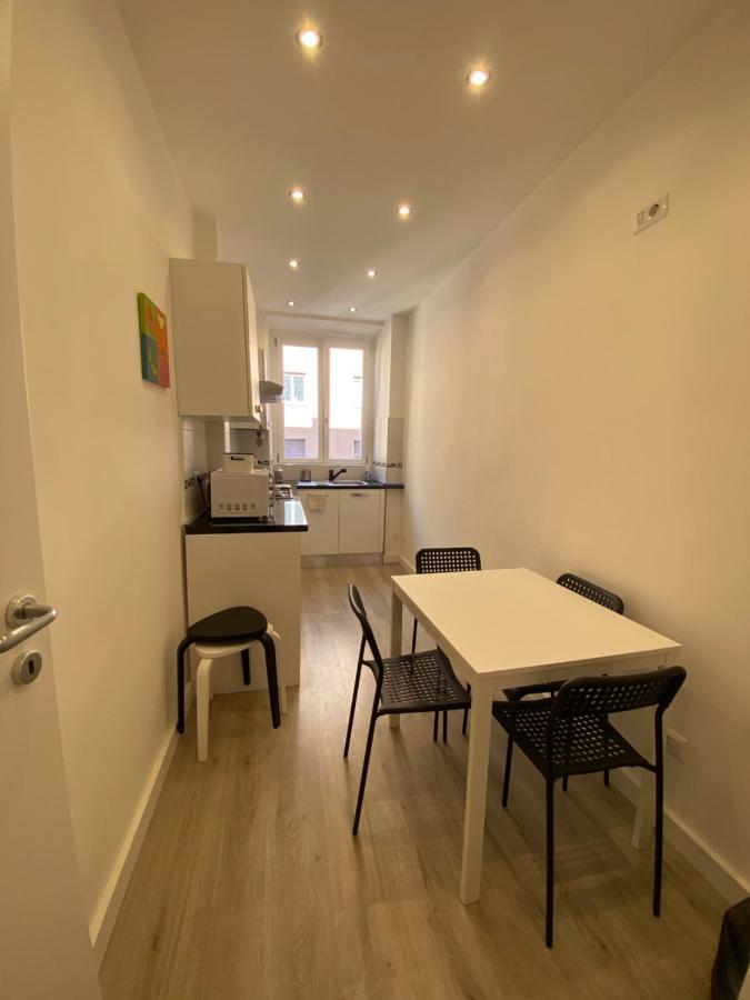 Apartment Close To The Coloseum, 2 Minutes Walk From Metro A Roma Exterior foto