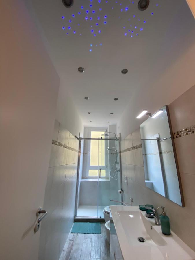 Apartment Close To The Coloseum, 2 Minutes Walk From Metro A Roma Exterior foto