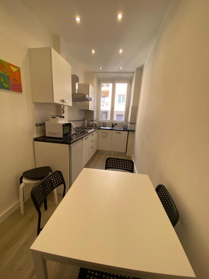 Apartment Close To The Coloseum, 2 Minutes Walk From Metro A Roma Exterior foto
