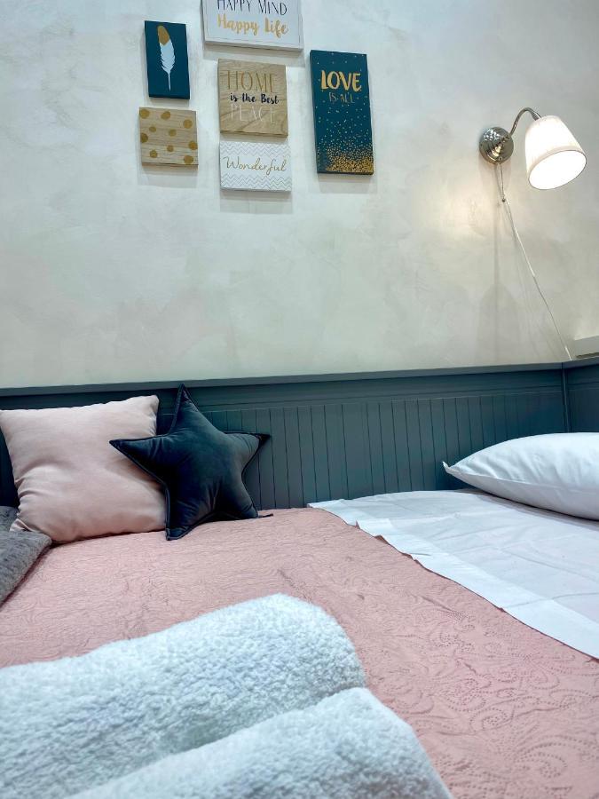 Apartment Close To The Coloseum, 2 Minutes Walk From Metro A Roma Exterior foto